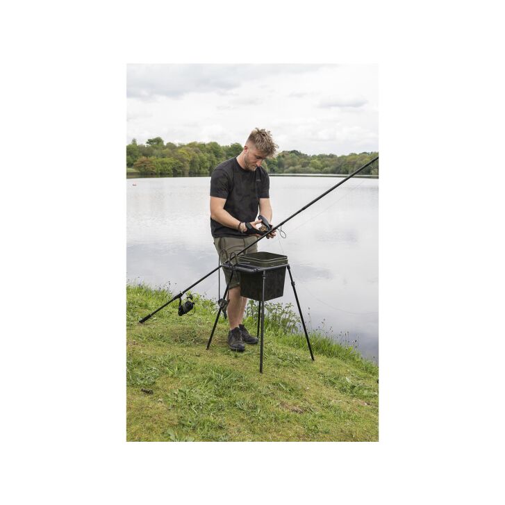 Avid Carp Bait Station Kit