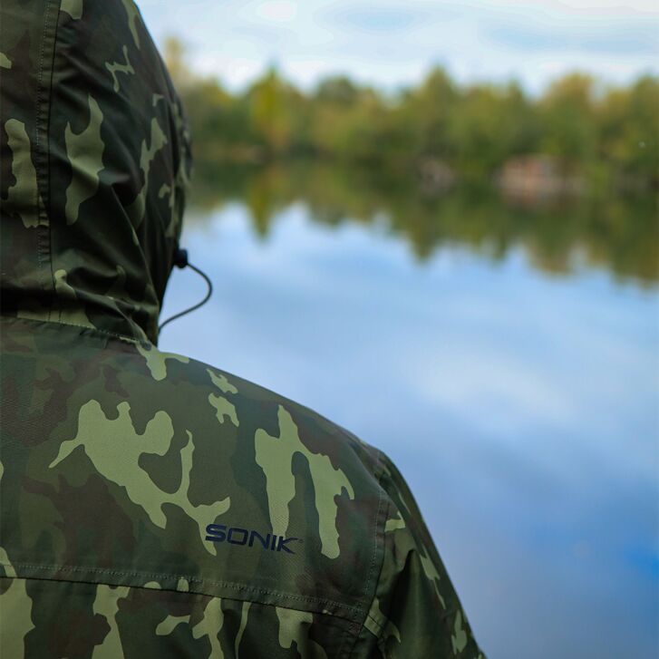 SONIK LIGHTWEIGHT JACKET CAMO L