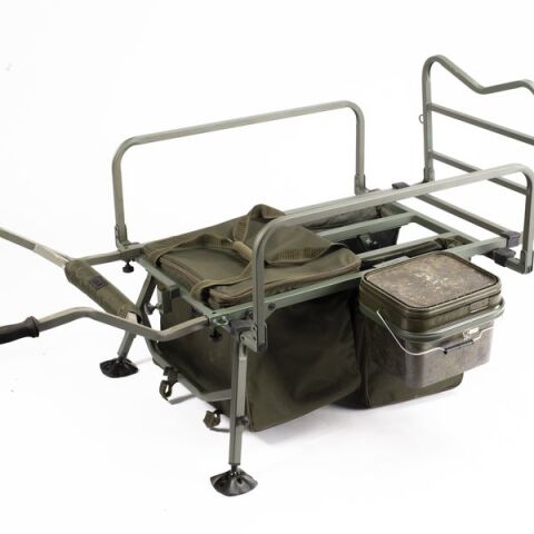 Nash Trax Barrow Bucket Outrigger Side 10l/17l