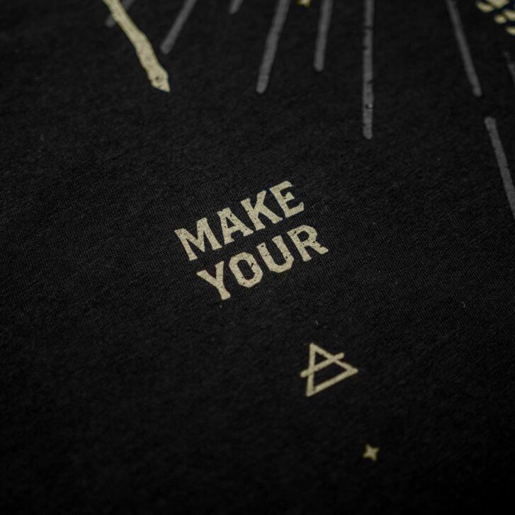 Kumu T-Shirt MAKE YOUR OWN LUCK Medium