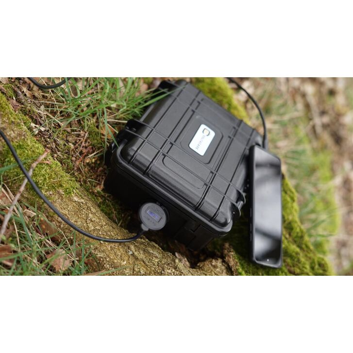 Voltacase 12 Volt 120k Powerbank zwart