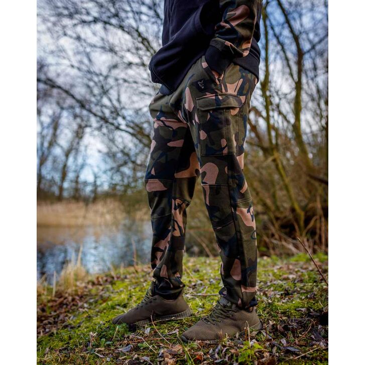 Fox LW Camo joggers LARGE
