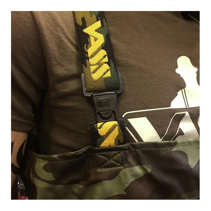 Vass E 785 Series Camo Chest Wader 43 UK9