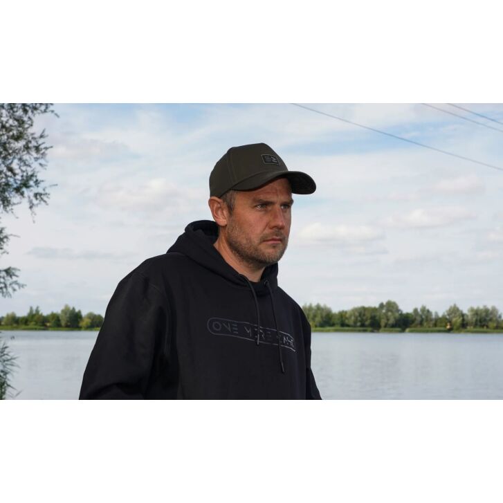 One More Cast Date Knight Hoody XXlarge