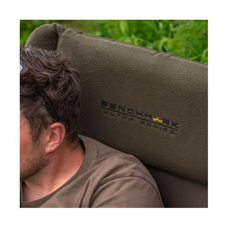 Avid Benchmark Ultra Cozy Stoel