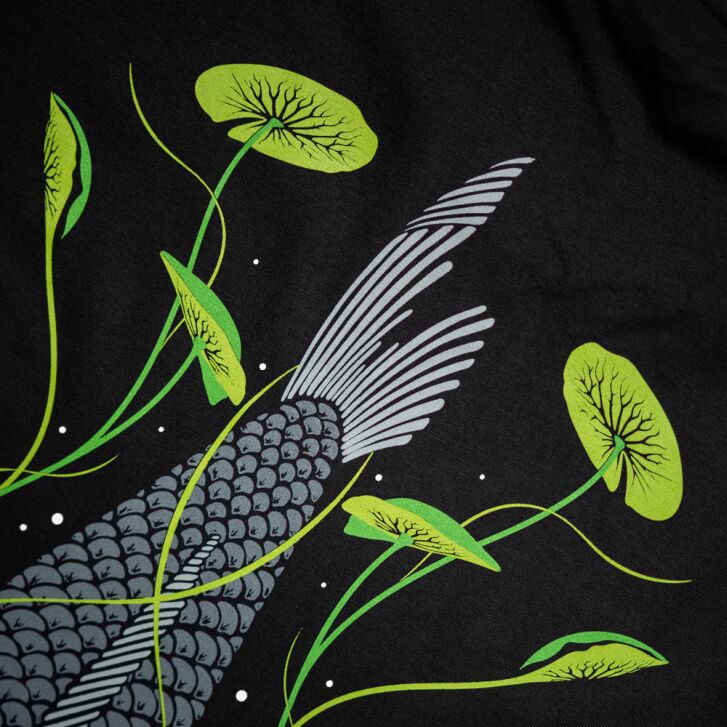 Kumu T-Shirt Tails Up