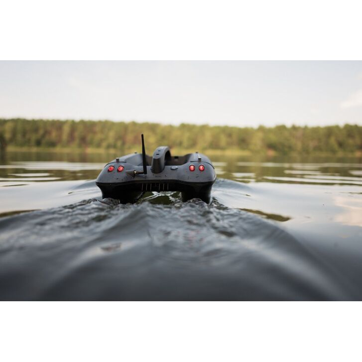 Deeper Quest voerboot + Hurricane 2 baitspreaders