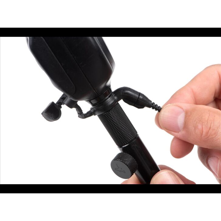 Fox Black Label Dumpy Halo Bobbin - BLACK