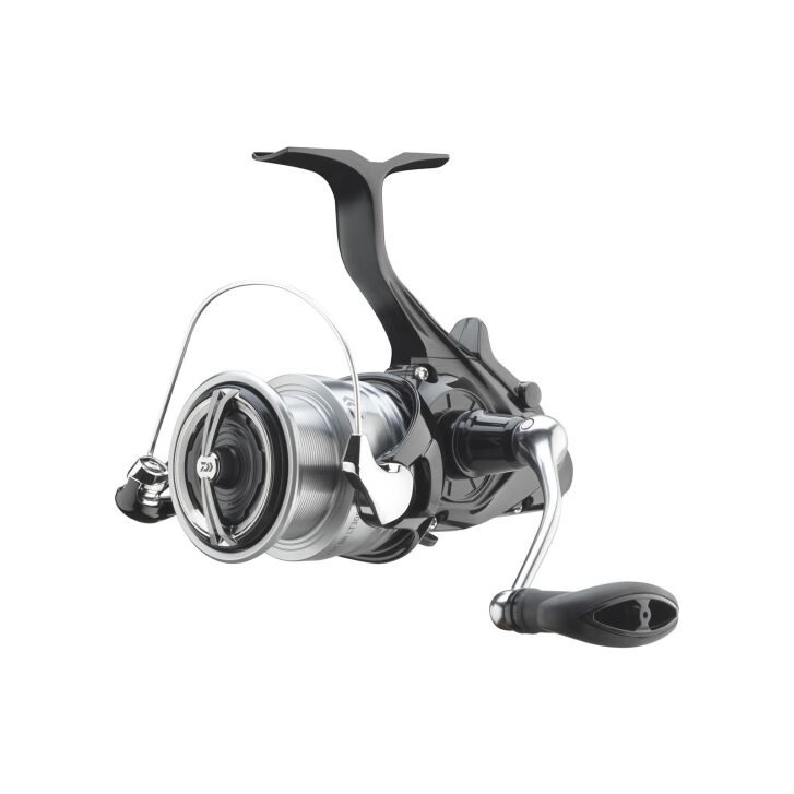 Daiwa 24 EMCAST BR LT2500