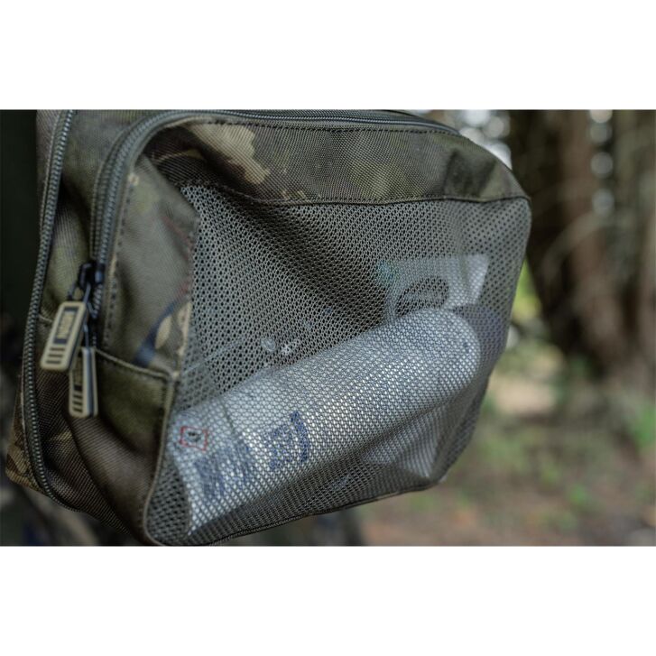 Nash Subterfuge Wash Bag