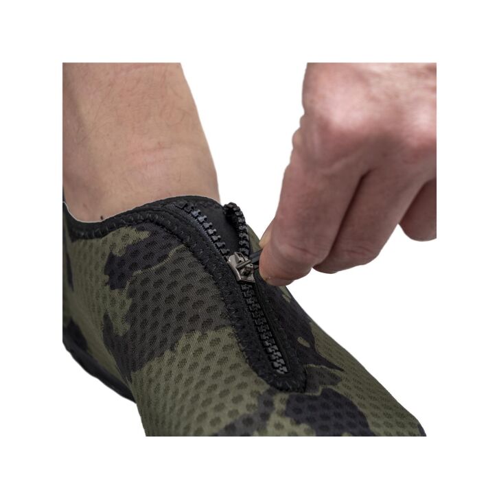RidgeMonkey APEarel Dropback Aqua Shoes Camo Size UK9 (EU43)