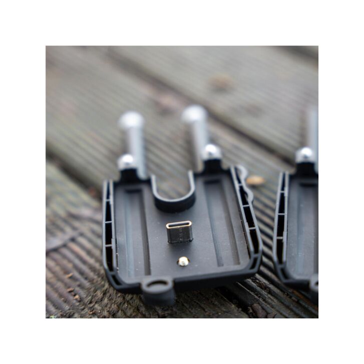 Avid VTX+ Illuminated Snag Ears