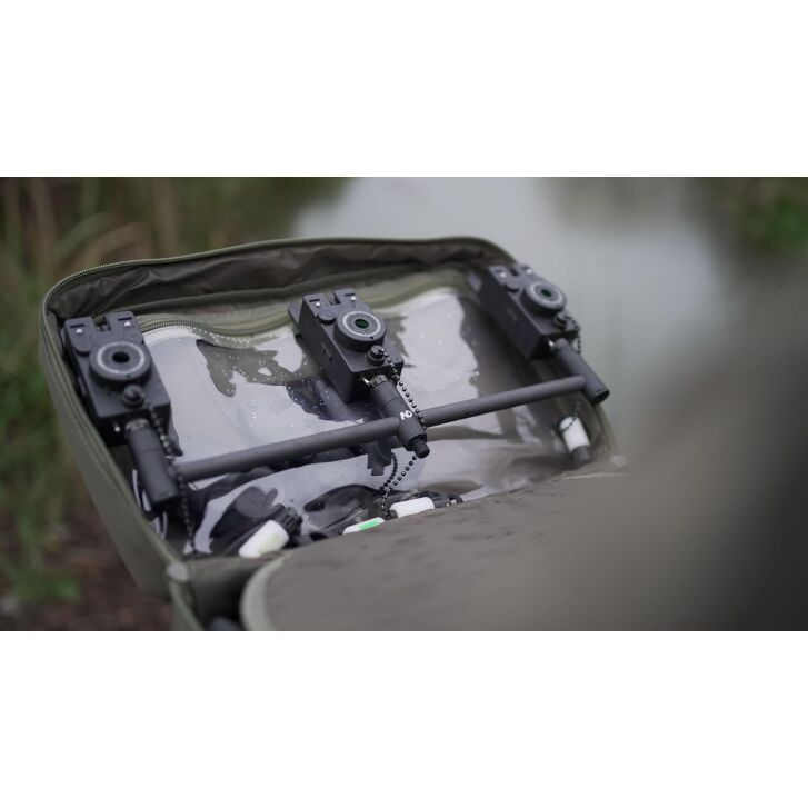 New Direction Tackle P10 Carbon Range | 3 Rod Buzz Bars Set P10-3 | Echtes Carbon en Aluminium | Licht en sterk | 2x Buzz Bars en 2 Banksticks | inclusief tas