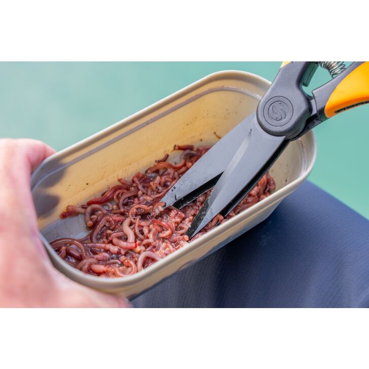 Guru Worm Scissors