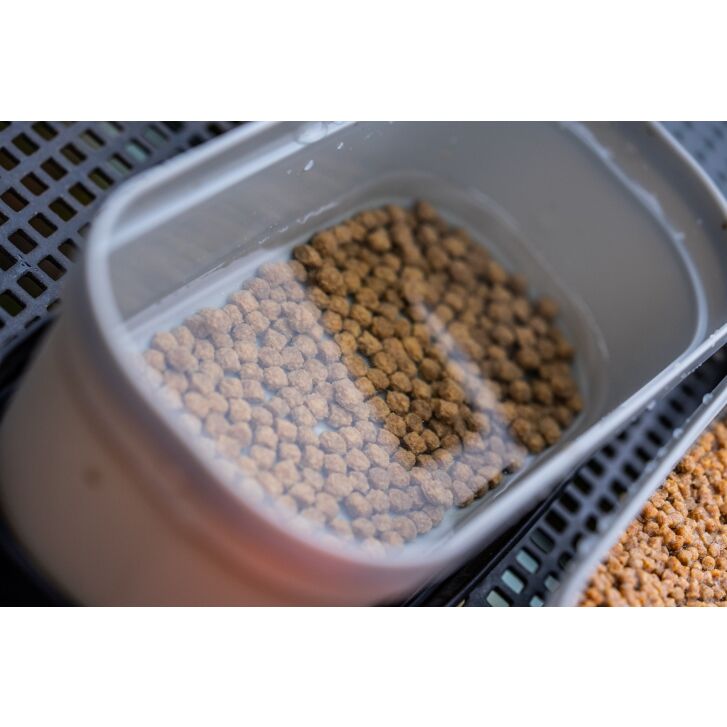Guru Conti Bait Box Pint Grey