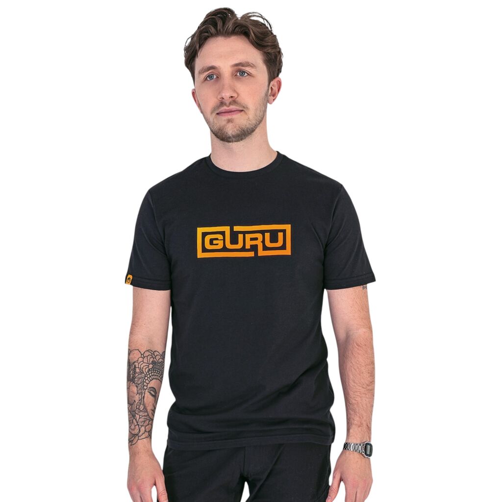 Guru Gradient Connect Tee | Black | Feeder & Match Bekleidung | T-Shirt