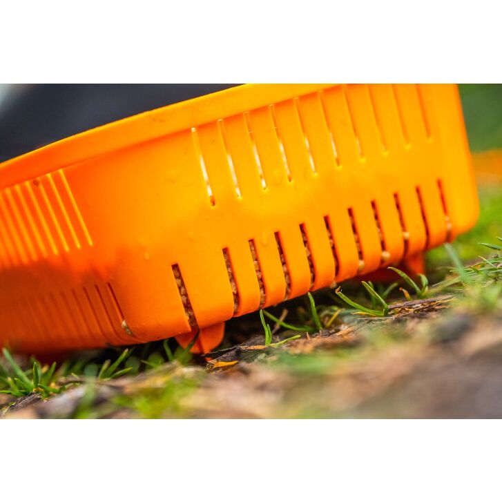 Guru 5 pint Bait Strainer (T/P 10)