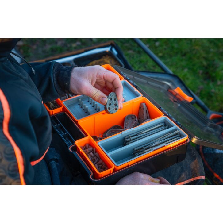 Guru Feeder Box