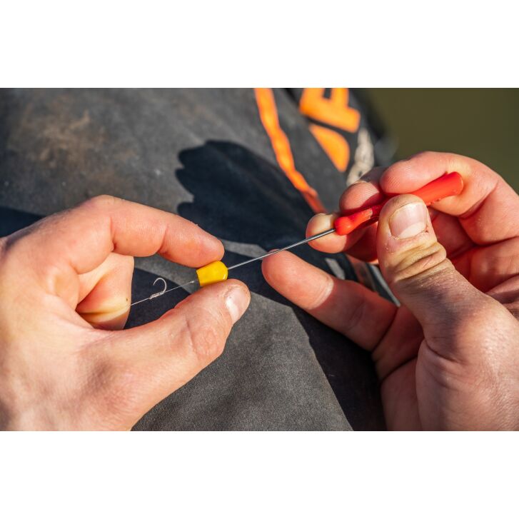Guru Baiting Needle