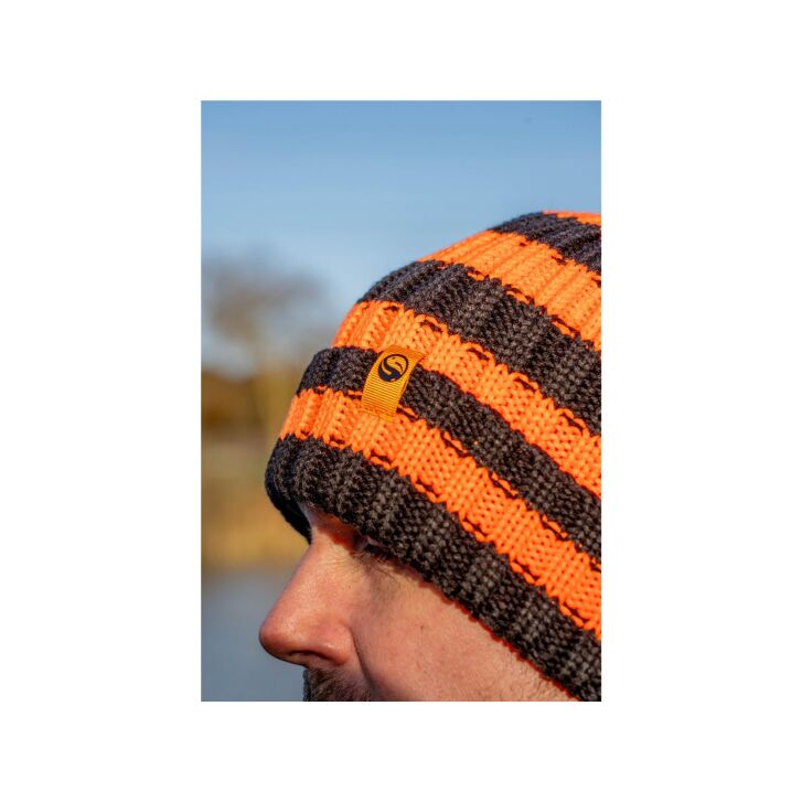 Guru Bobble Hat